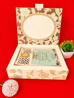 Cream and Gold Floral Patterned Wedding Box with Monogram Crest (B-0128) thumbnail 3